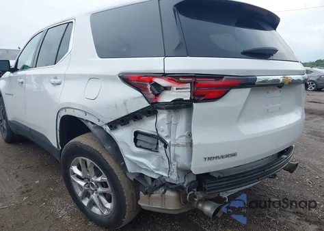 2022 Chevrolet Traverse Fwd Ls z USA, uszkodzony, nr VIN 1GNERFKW2NJ173253